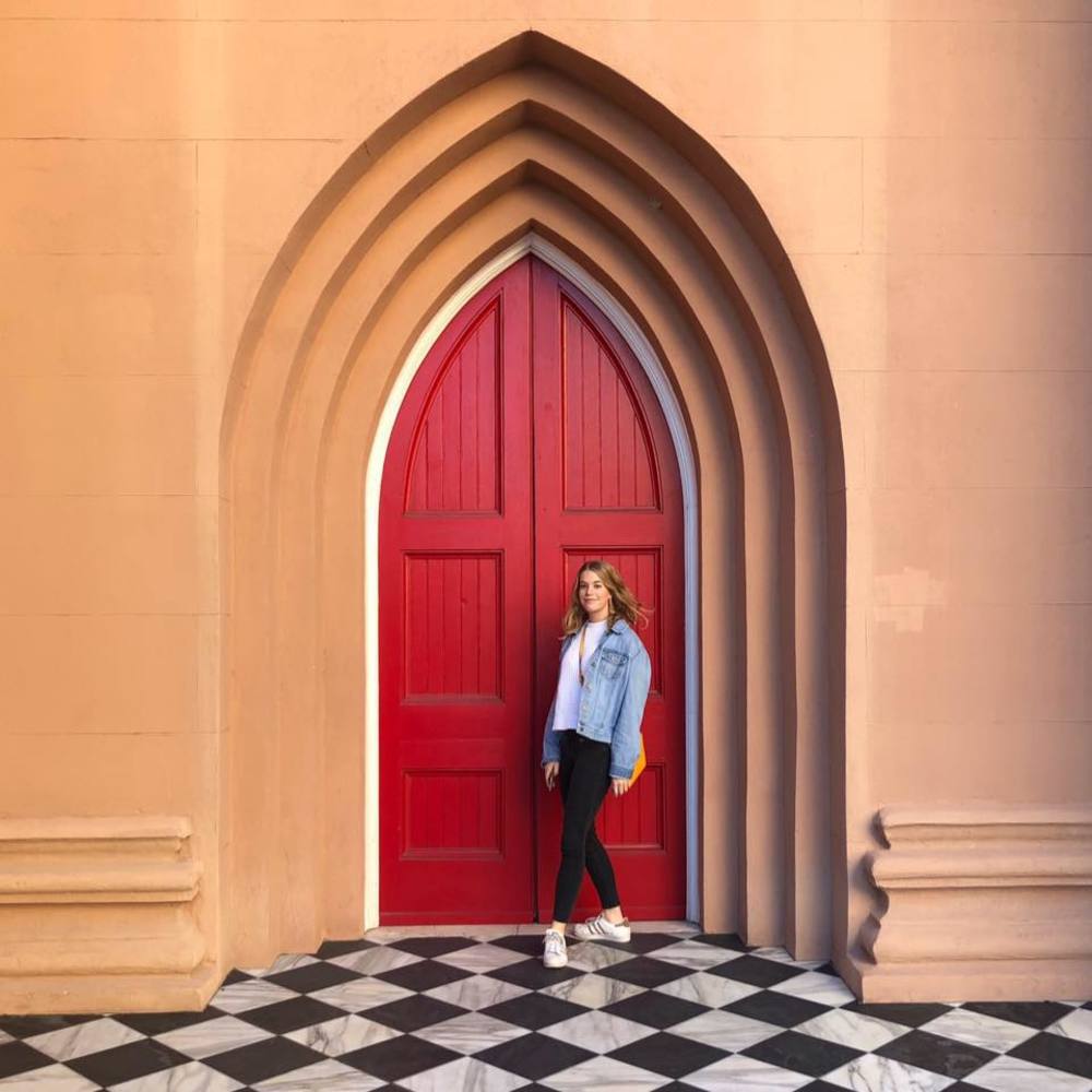 Meet your Posher, Alexandra